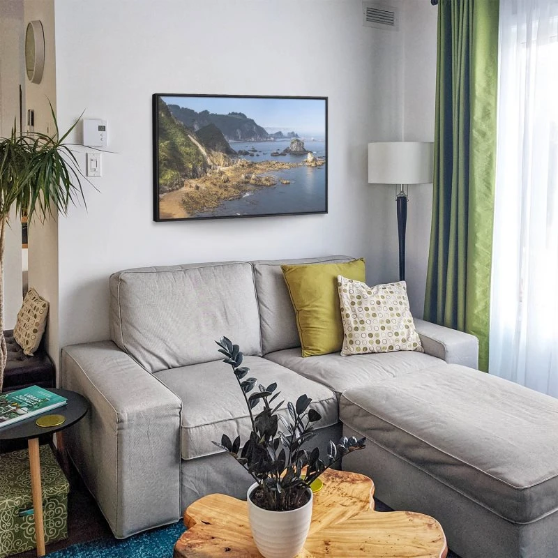 Strand & Meer Silence Beach im schwarzen Bilderrahmen, 50x50cm