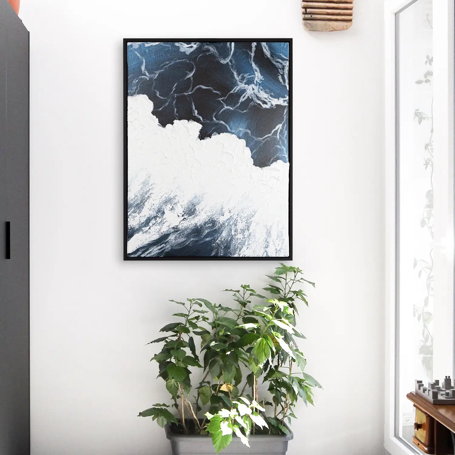Wandbild 90x120 cm im Schattenfugenrahmen Schwarz, handgemalt mit Acrylfarbe und Strukturpaste – mediterrane Wellen des Lebens II – Polaritäten des Lebens II