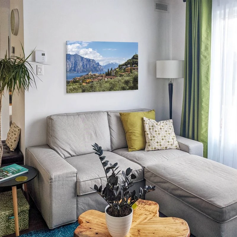 Leinwandbild Malcesine, Gardasee, Strand & Meer 90x60cm