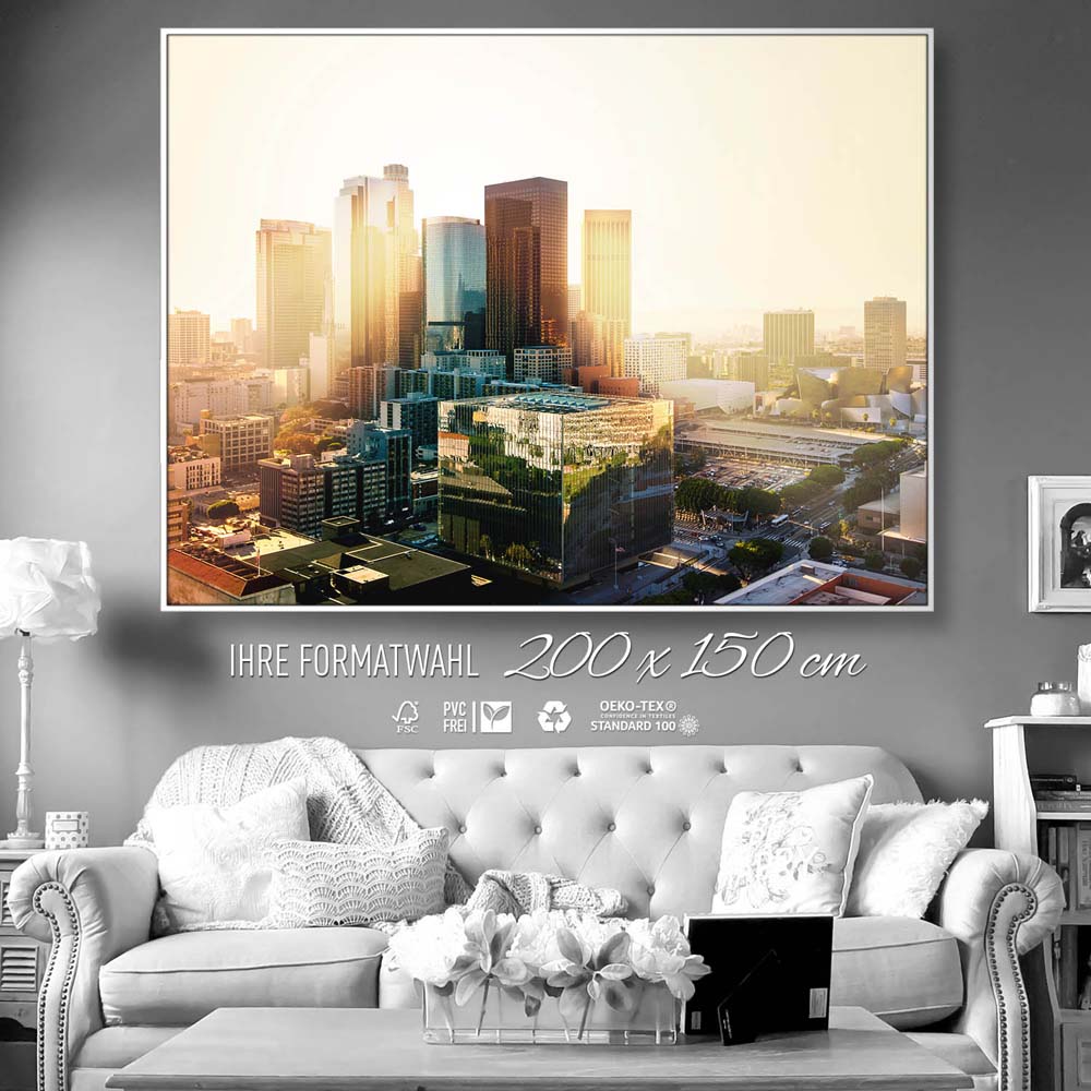 Skyline Los Angeles Sunset im weißen Bilderrahmen, 200x150cm