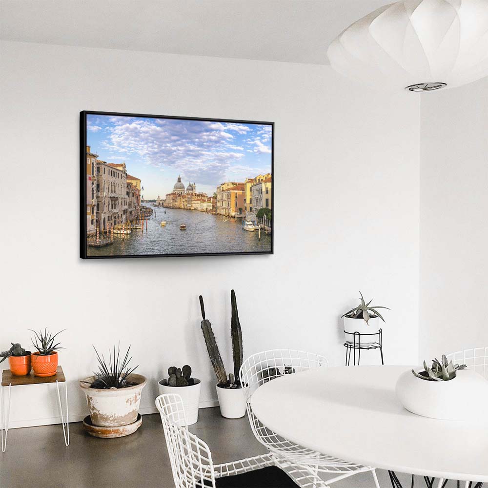 Skyline Canal Grande in Venedig im schwarzen Bilderrahmen, 150x100cm