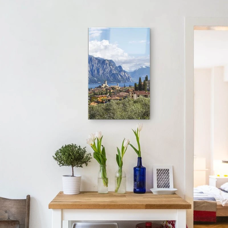 Strand & Meer Malcesine, Gardasee im Hochformat als Acrylglasverbund Bild 60x90cm